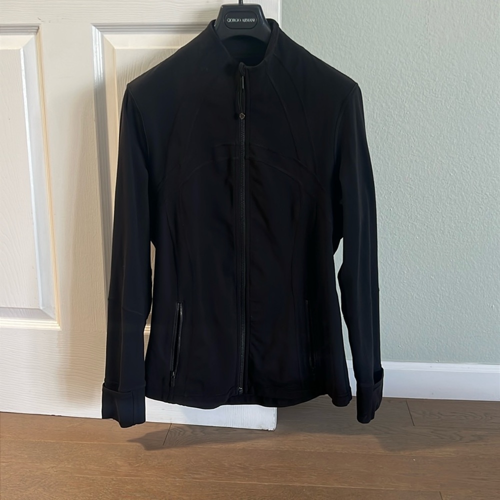 Lululemon Define Jacket good condition